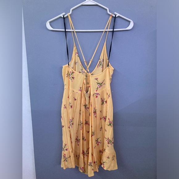 Forever 21 Yellow Floral Print Dress - Picture 3 of 5